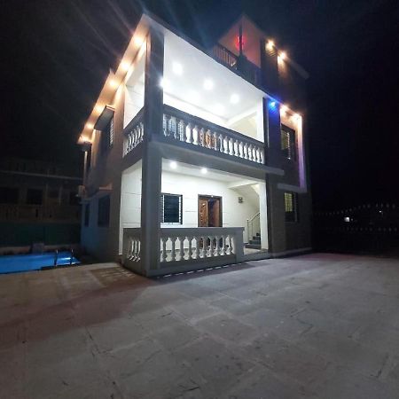 A2Zroomz Aarya Villa 4 Bhk لونافالا المظهر الخارجي الصورة